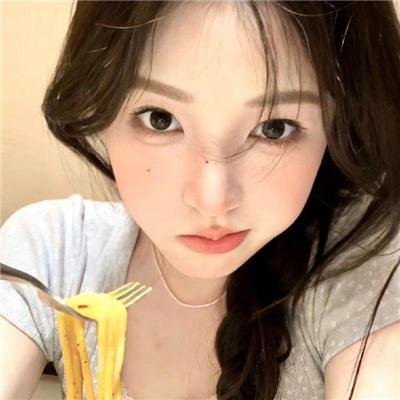 女猫